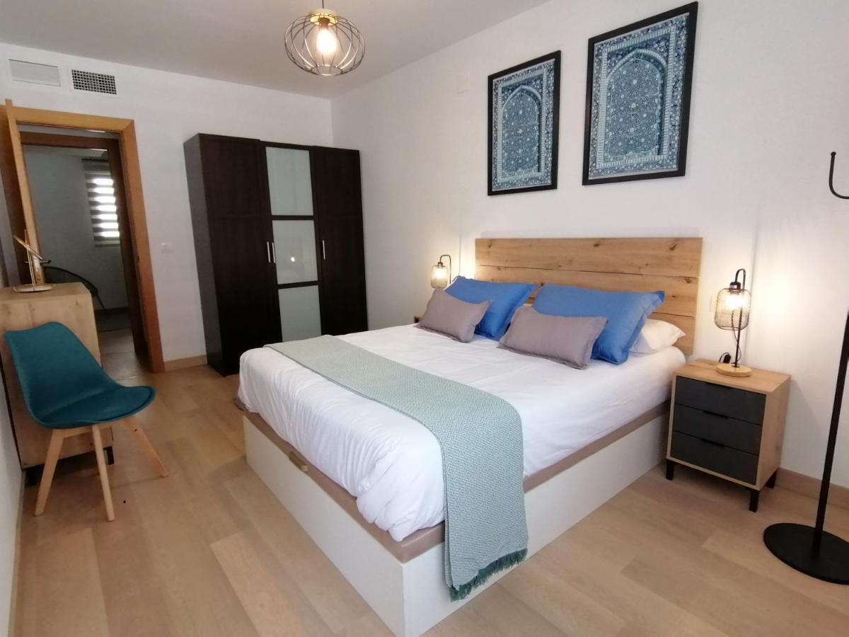 Relax & Home, Apartamento Con Terraza Y Parking 拉苏维亚 外观 照片