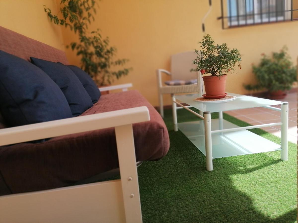 Relax & Home, Apartamento Con Terraza Y Parking 拉苏维亚 外观 照片