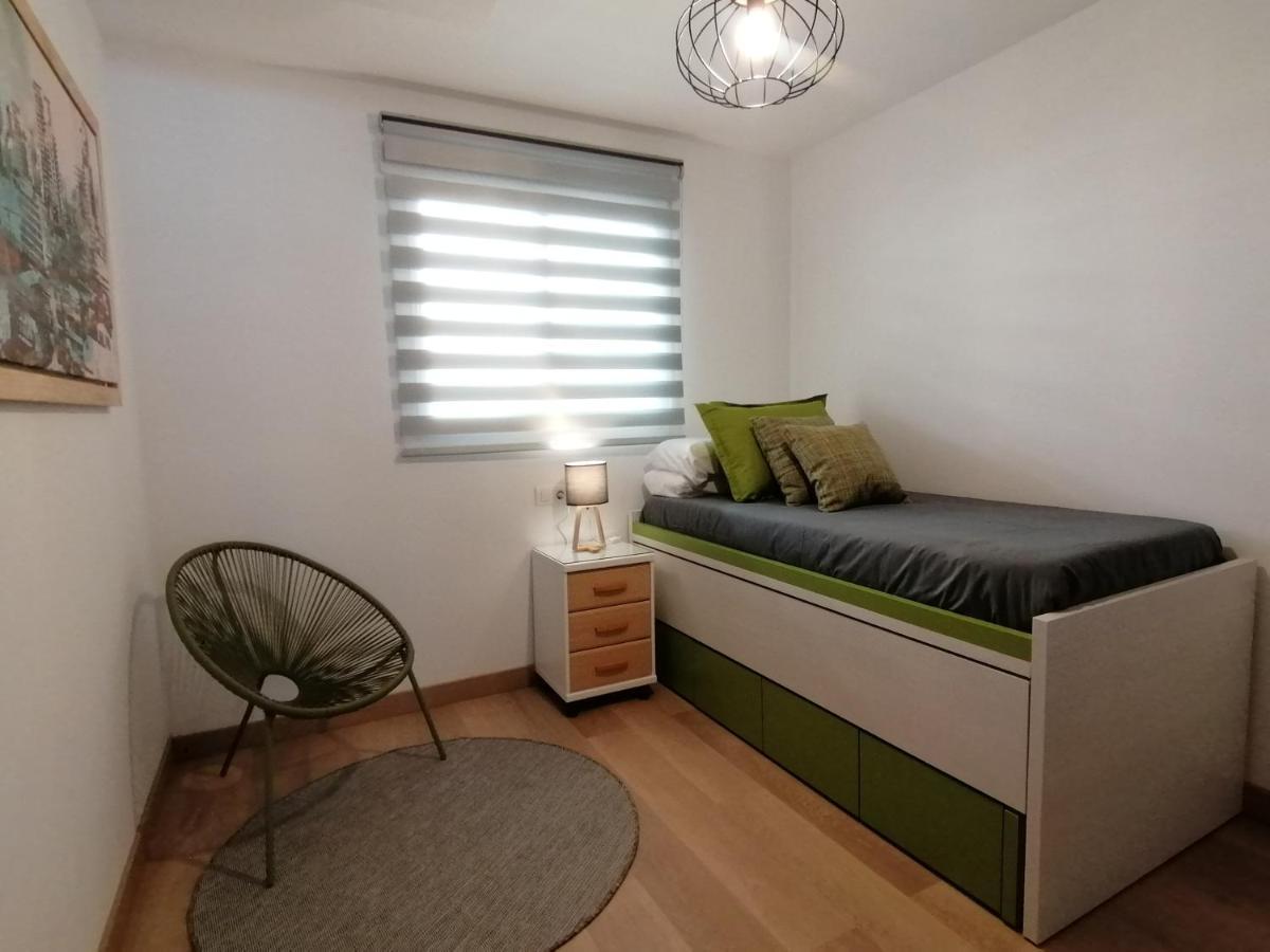 Relax & Home, Apartamento Con Terraza Y Parking 拉苏维亚 外观 照片