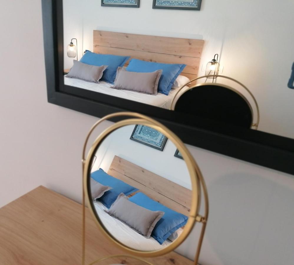 Relax & Home, Apartamento Con Terraza Y Parking 拉苏维亚 外观 照片