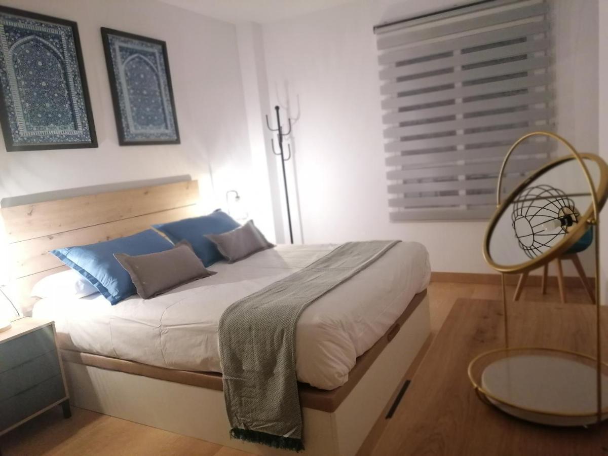 Relax & Home, Apartamento Con Terraza Y Parking 拉苏维亚 外观 照片