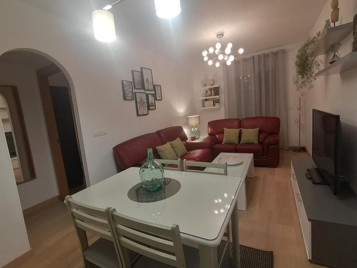 Relax & Home, Apartamento Con Terraza Y Parking 拉苏维亚 外观 照片