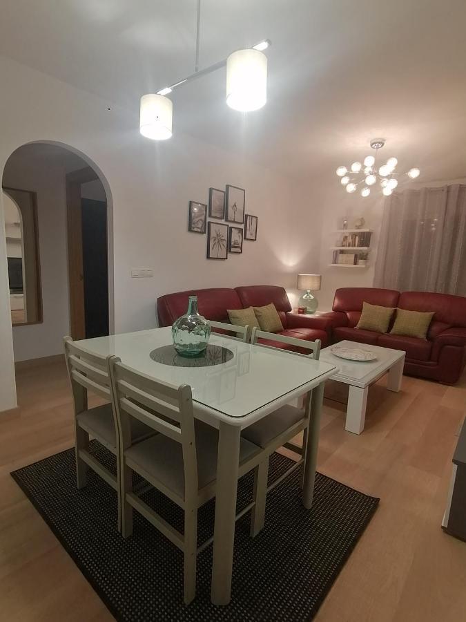 Relax & Home, Apartamento Con Terraza Y Parking 拉苏维亚 外观 照片