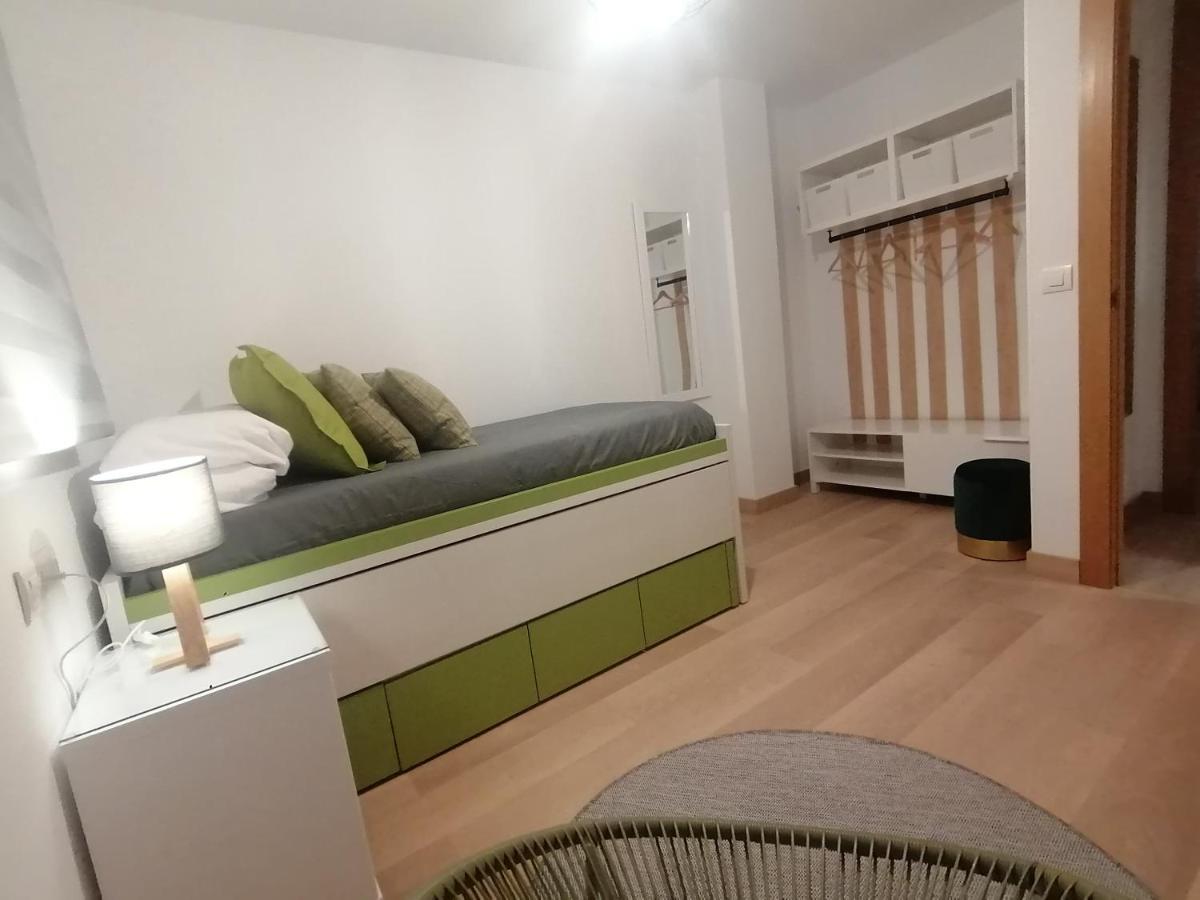Relax & Home, Apartamento Con Terraza Y Parking 拉苏维亚 外观 照片