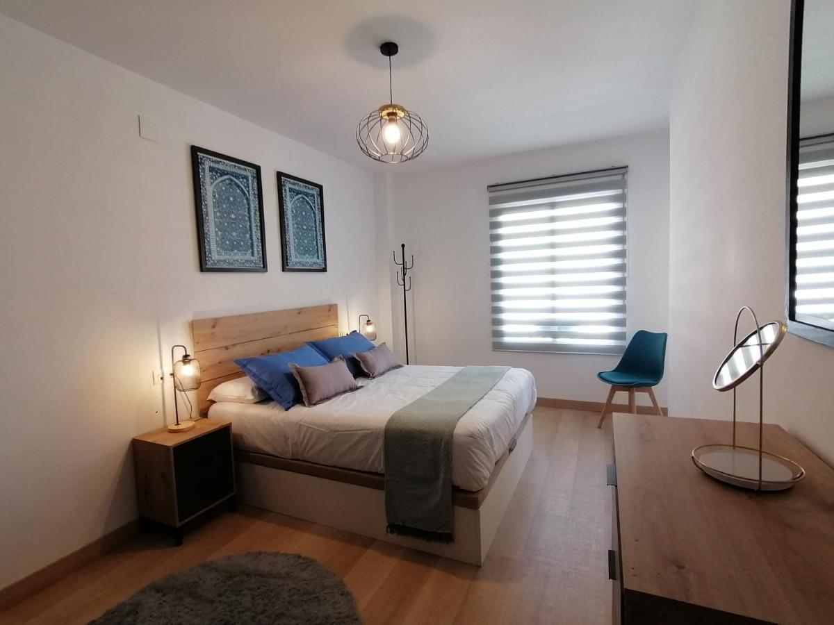 Relax & Home, Apartamento Con Terraza Y Parking 拉苏维亚 外观 照片
