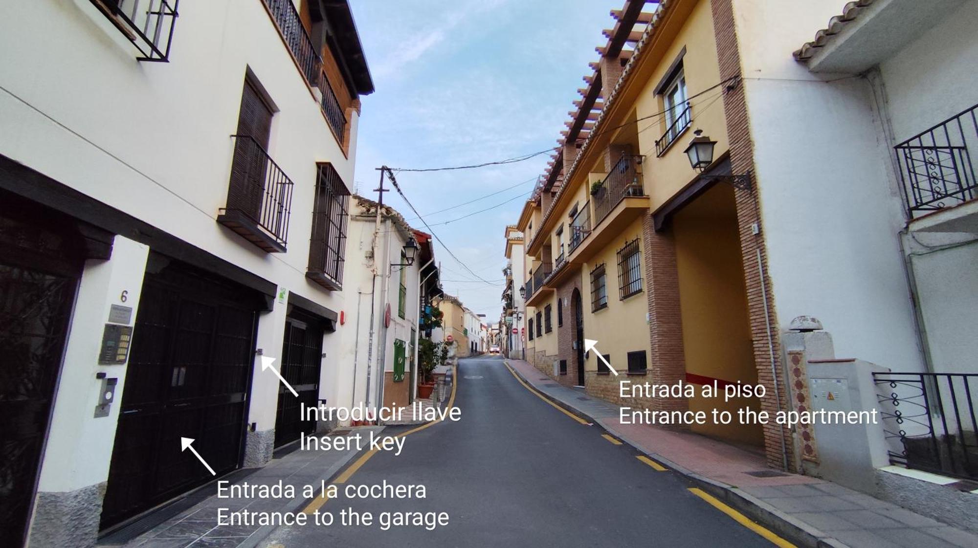 Relax & Home, Apartamento Con Terraza Y Parking 拉苏维亚 外观 照片